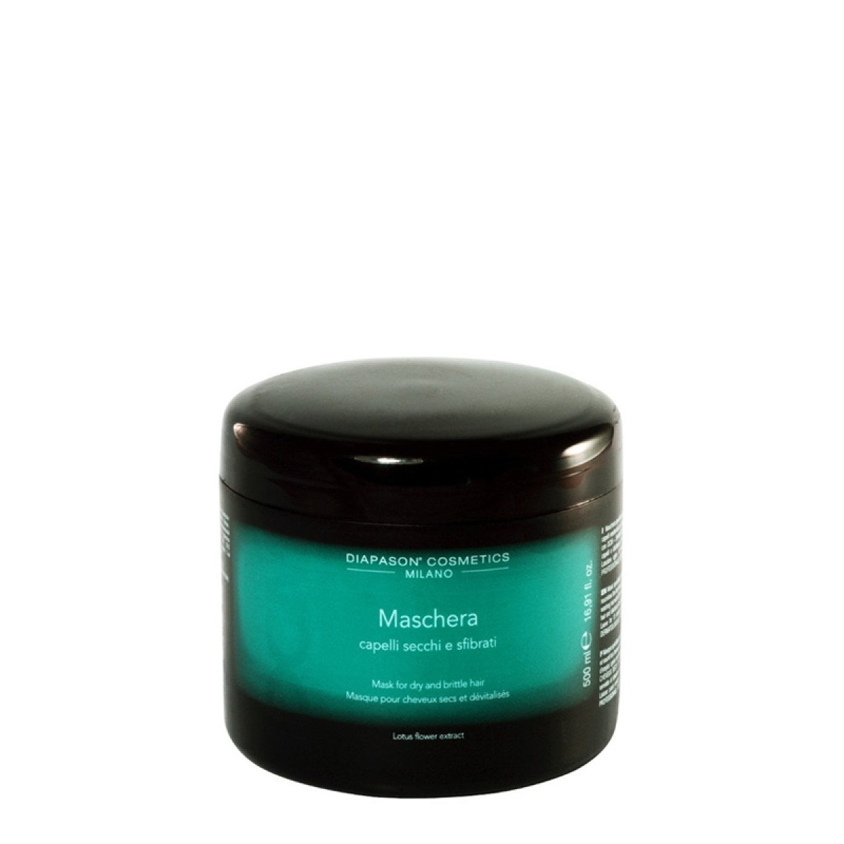Хидратираща маска за суха и увредена коса DCM Dry and Damage Mask 500ml Хидратираща маска за суха и увредена коса DCM Dry and Damage Mask 500ml