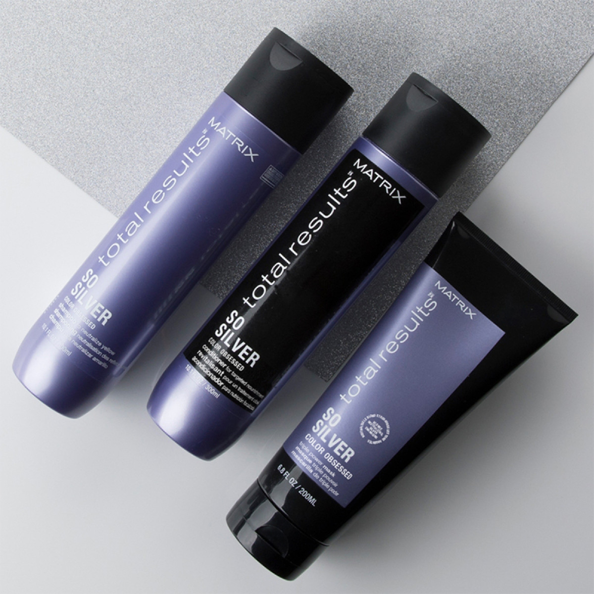 Матираща маска за неутрализиране на жълти оттенъци на руса коса Matrix Total Results So Silver Hair Mask 200ml