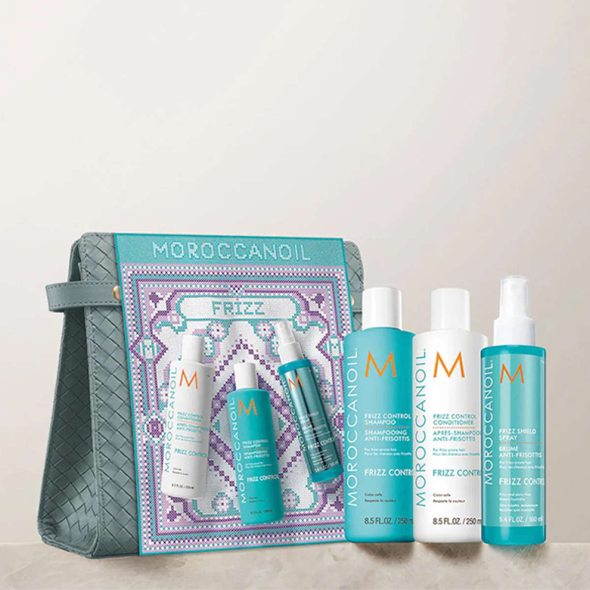 Комплект за изглаждане на непокорна коса Moroccanoil Frizz Control 2x250ml/160ml + подарък несесер